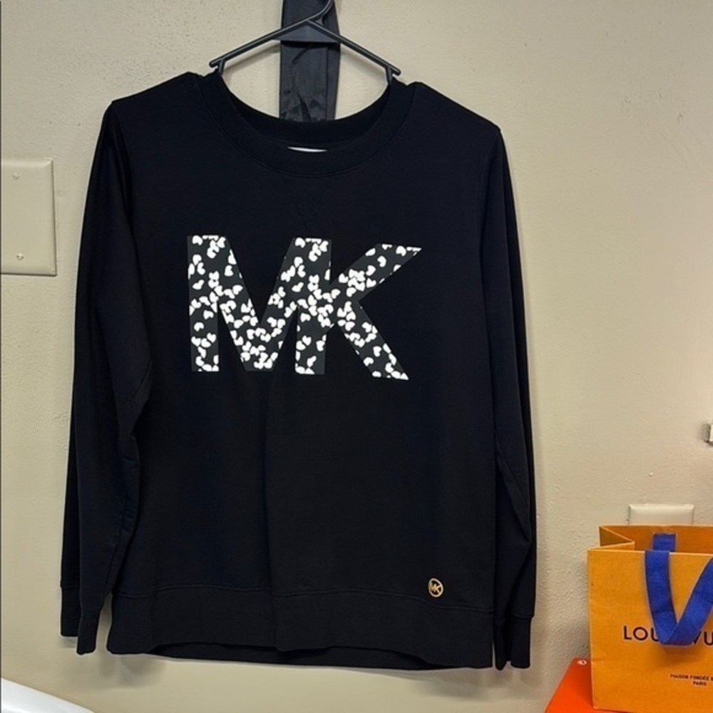 Michael Kors fierce logo-print Black and white crew neck ribbed Sweatshirt M